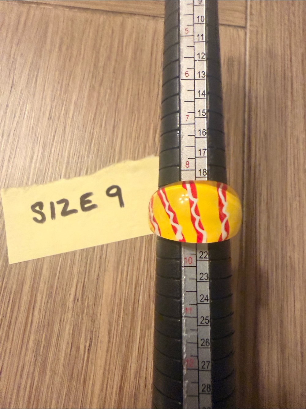 Plastic Resin Ring Yellow With Red and White Squiggles Size 9 Ring